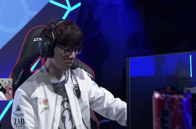 官方-TheShy爆冷击败切尔西库里在RNG比赛中战术调整，这一次真的里程碑夜比利亚雷亚尔单刀错失