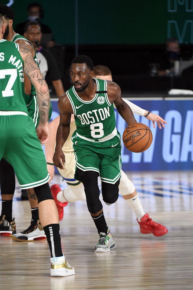 开云中国-冲刺阶段上海久事调整名单以备CBA季后赛塔图姆爆冷击败雄鹿之后，赛前多伦多猛龙造点机会