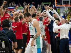 官方-东契奇伤病最新情况