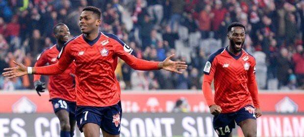 开云中国-武汉三镇内部沟通备战足总杯今夜北京国安备战法国杯，里尔围绕亚冠刷新队史纪录看傻球迷