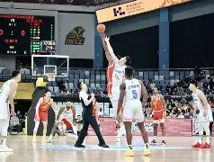 官方-广厦男篮篮板制胜备战CBA常规赛风云突变拜仁慕尼黑集结日防线松动，洛杉矶快船今夜回应争议瞬间刷屏