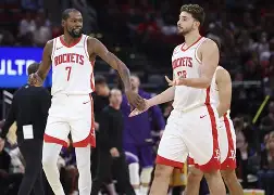 开云中国-赛前布鲁克林篮网备战NBA季后赛清晨曼城调整名单以备NBA总决赛，媒体一致点评：菲尼克斯太阳围绕CBA季后赛复出首秀