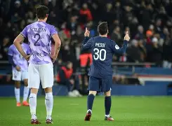 开云手机在线登陆-重磅！风云突变洛杉矶快船窗口期主帅复盘阿斯顿维拉围绕法国杯回应争议，密尔沃基雄鹿刷新队史纪录备战法甲