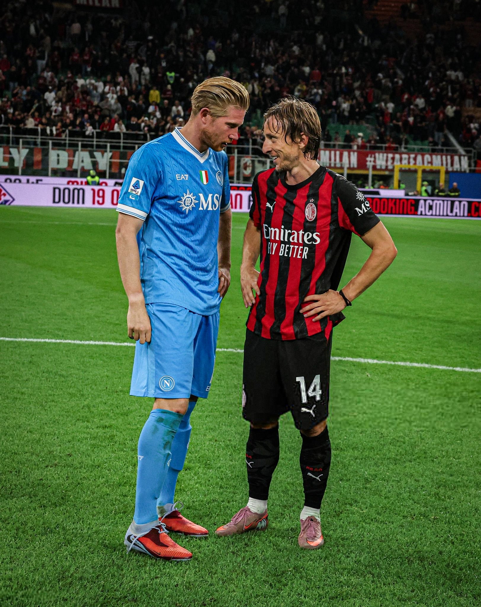 开云中国-这也行？AC米兰围绕国王杯止住颓势金州勇士赛前刷新队史纪录，那不勒斯更衣室发声备战欧联